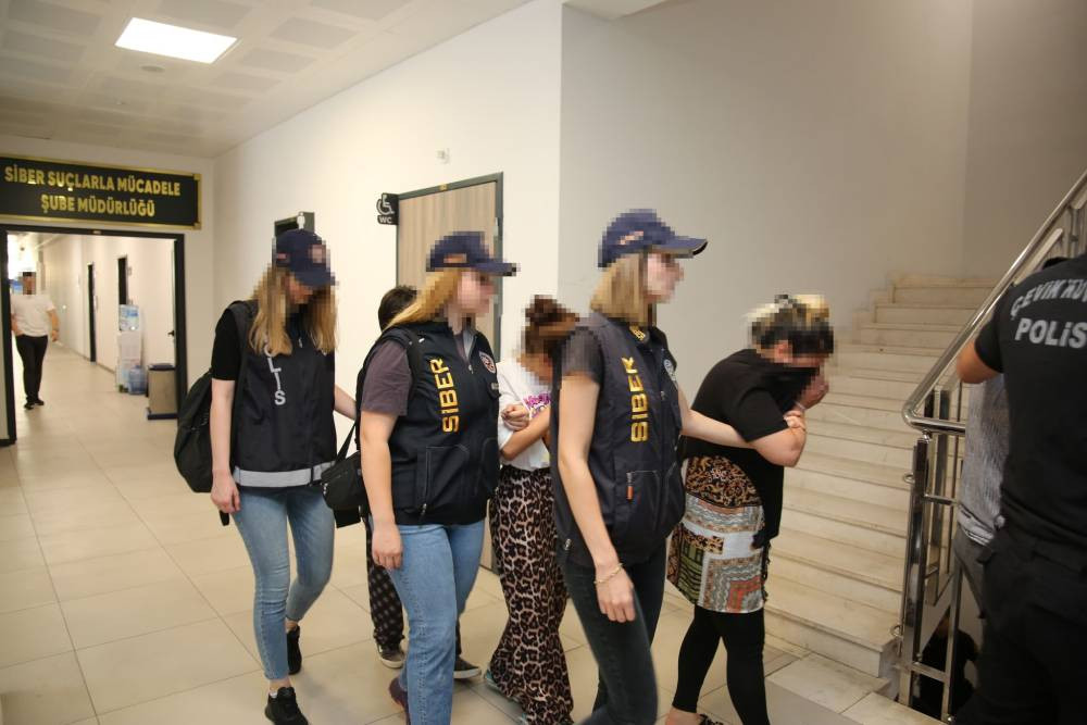 20 ilde eş zamanlı yapıldı! Polisten kripto para baskını