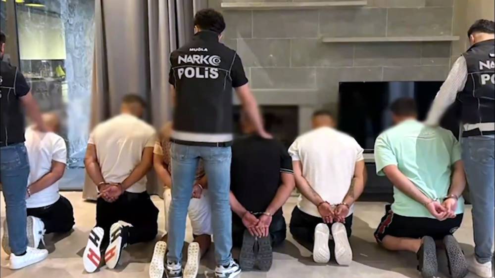 İstanbul’dan Oslo’ya uzanan operasyon! 1 ton 540 kilo uyuşturucu ele geçirildi