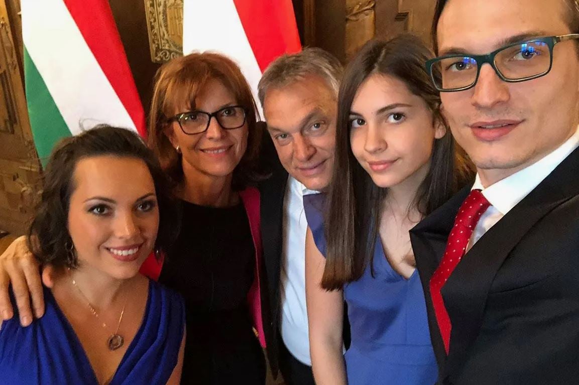 macaristan-basbakani-orbanin-kizi-rahel-orban-bodrum-halay-cekti-korumasi-da-yok-yenicag-6.jpg