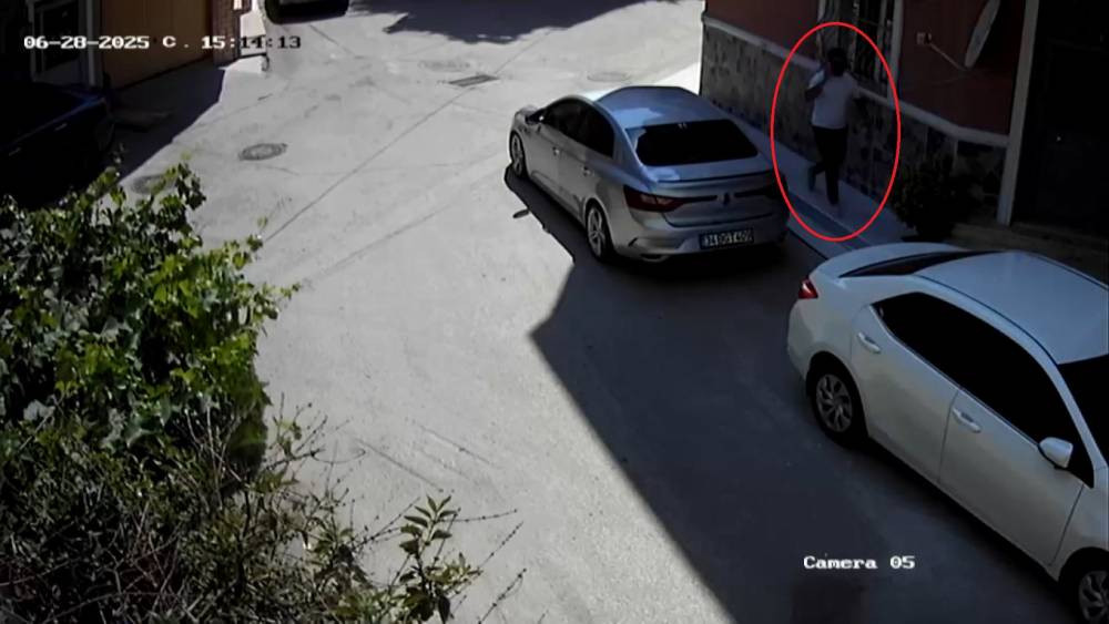 Telefonda ‘anne’ tuzağı! Yaşlı kadının bütün birikimlerini kapıya gelen verdi