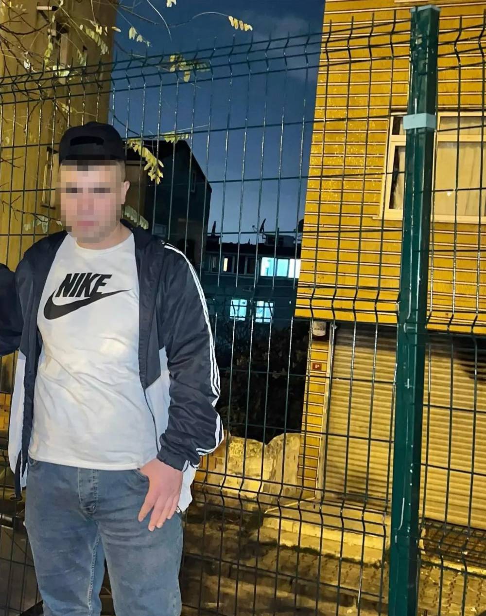 Engelli vatandaşa arazide dehşeti yaşattı: Benzin döküp diri diri yaktı!