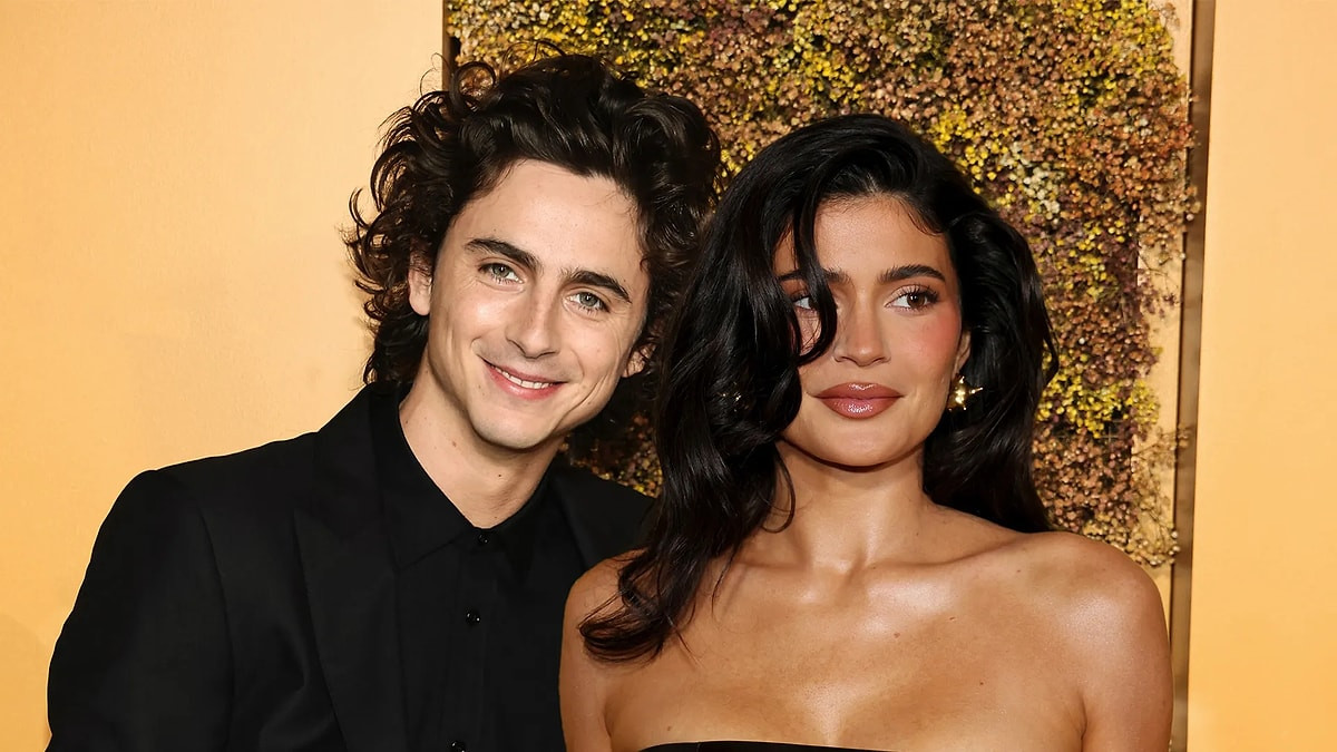 jenner-ve-chalamet-saint-tropezde-paparazzilere-yakalandi-yenicag-11.jpg