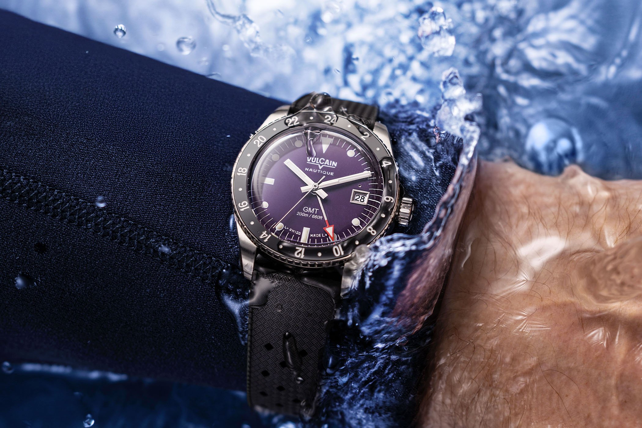 vulcain-skindiver-nautique-gmt-purple-1.jpg