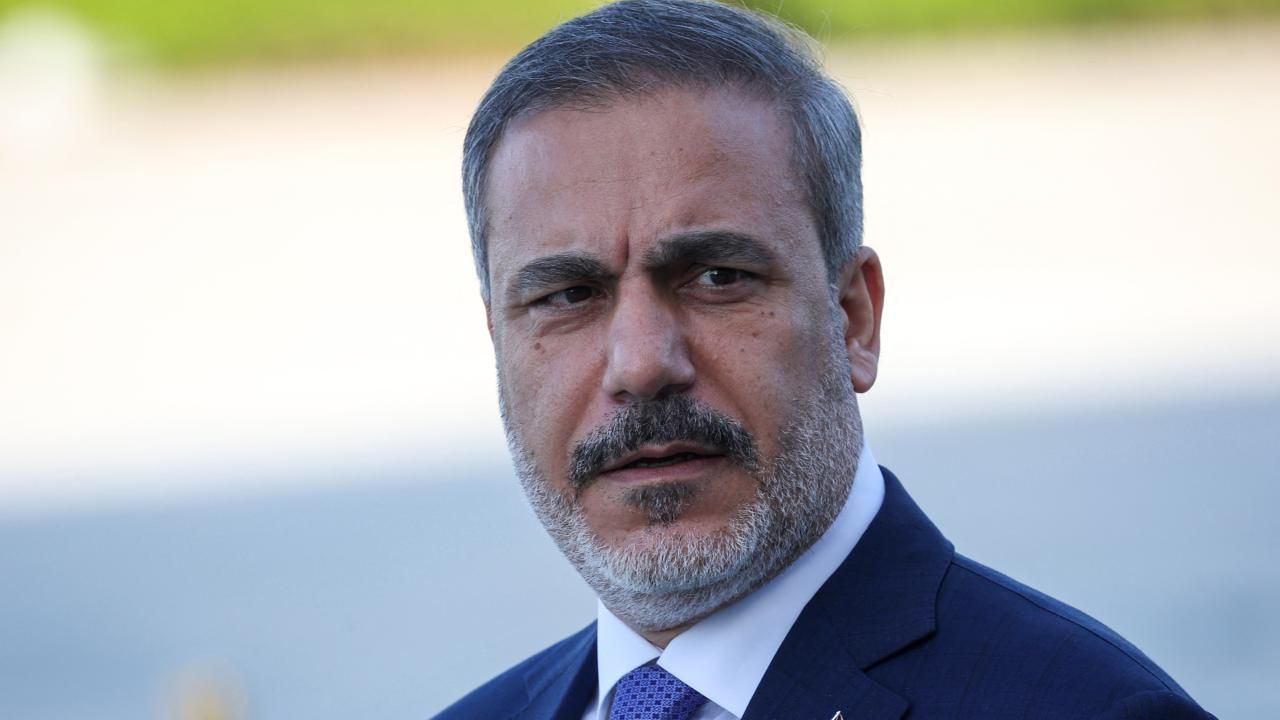 disisleri-bakani-hakan-fidan-nereli-evli-mi-kac-yasinda-hakan-fidanin-hayati-ve-biyografisi-17338643162219.jpg