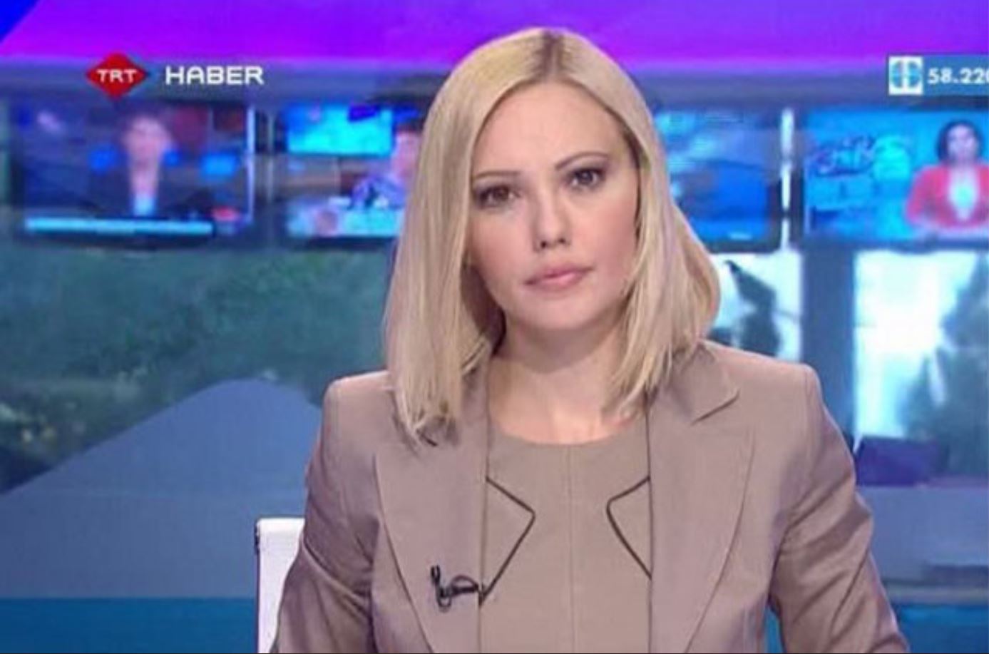 15-temmuz-darbe-gecesinde-silah-zoruyla-bildiri-okuyan-tijen-karasin-yeni-meslegi-sasirtti-yenicag-6.jpg