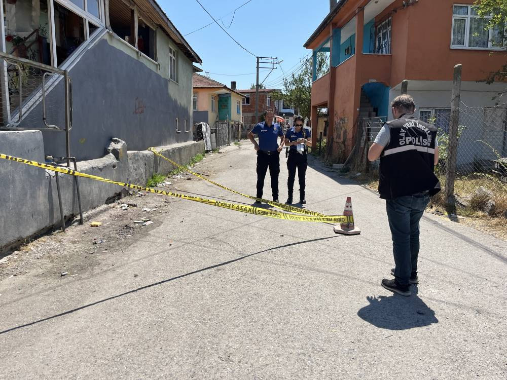 Husumetli gruplar Çatıştı! Kandıra’da kan aktı