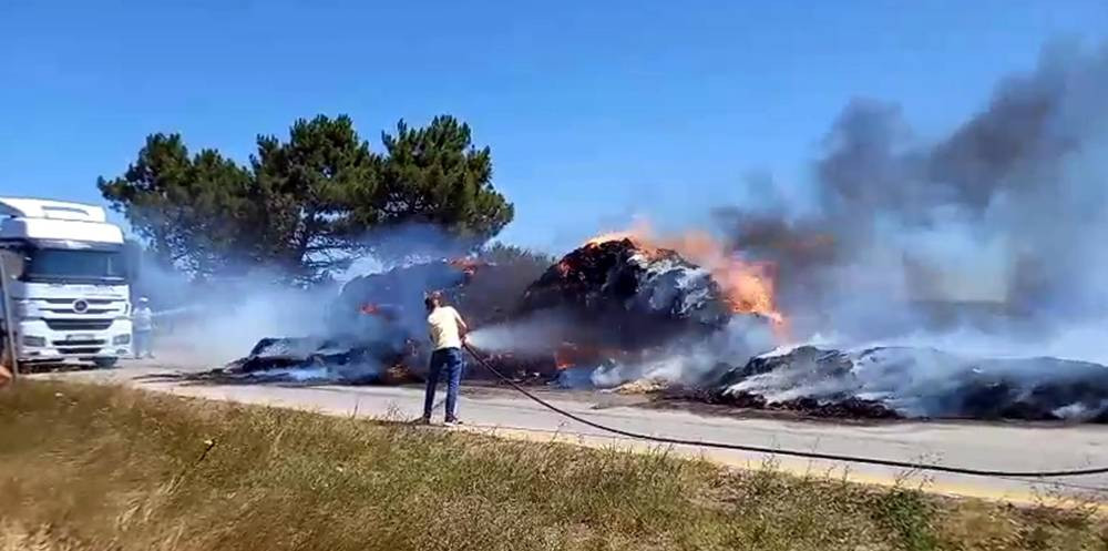 Römork yangını buğday tarlasına sıçradı