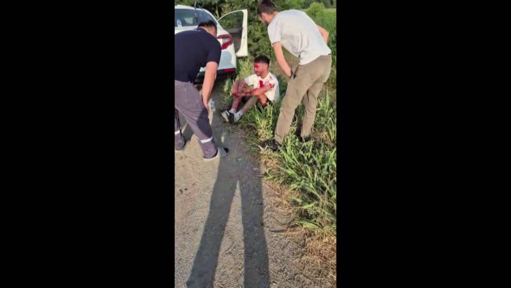 Sakarya’da kan donduran kaza! TIR'a ok gibi saplandı: Ölü ve yaralı var