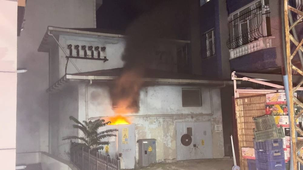 Trafo patlamalarıyla sarsıldılar