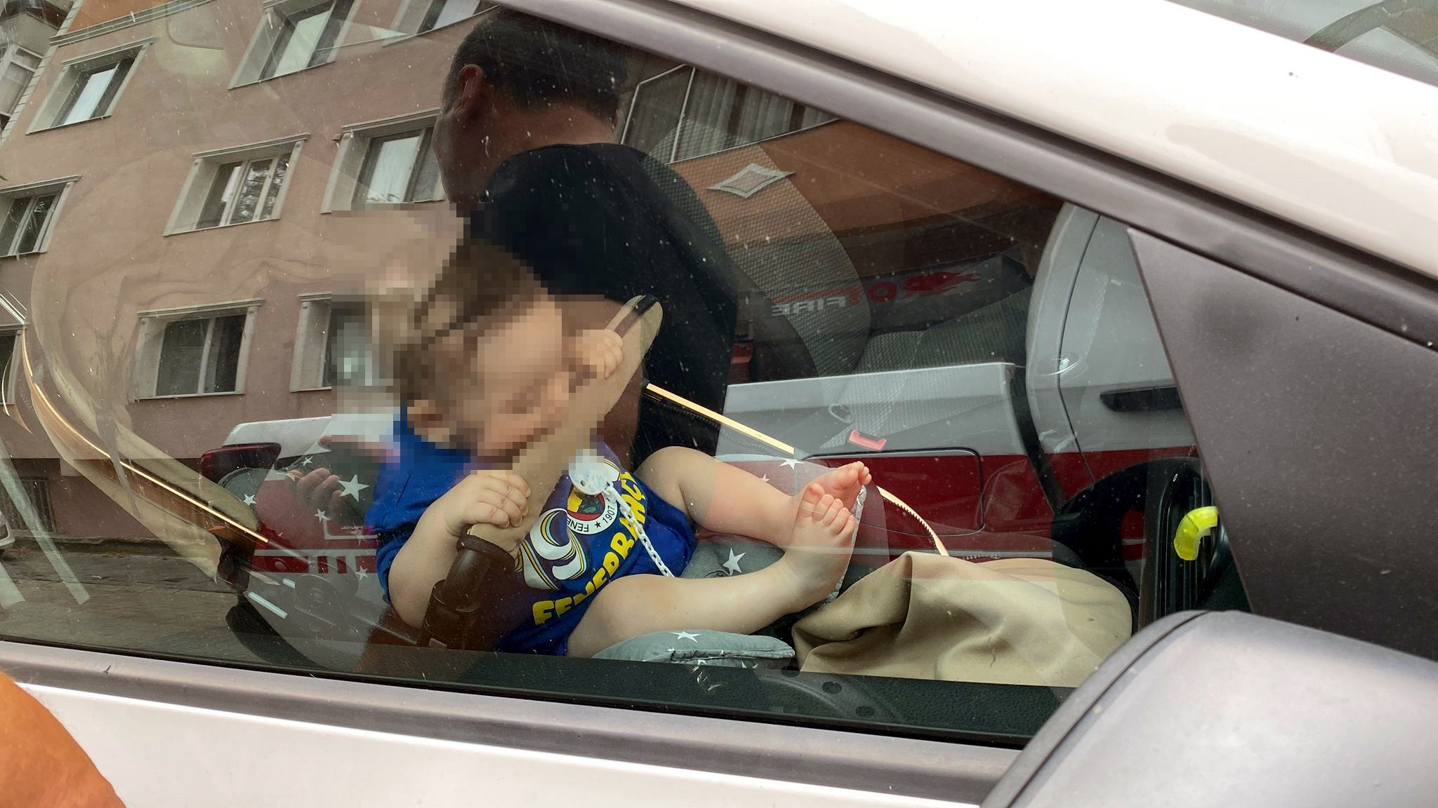 otomobilde-mahsur-kalan-9-aylik-bebek-ku-822029-243496.jpg