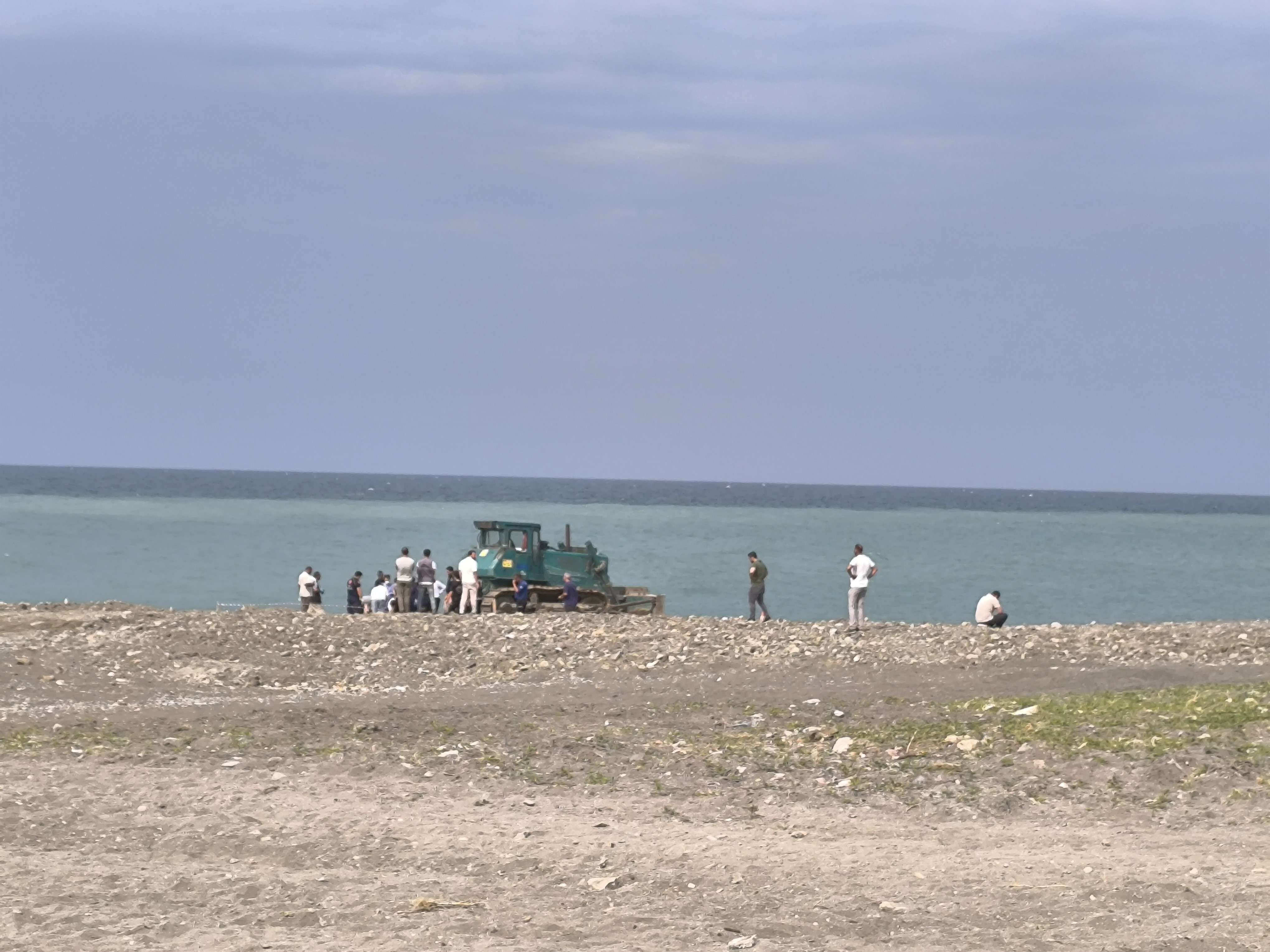 aw500010-02.jpg