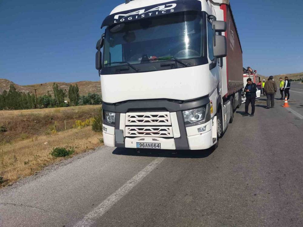 Sivas’ta korkunç kaza! Çok sayıda yaralı var