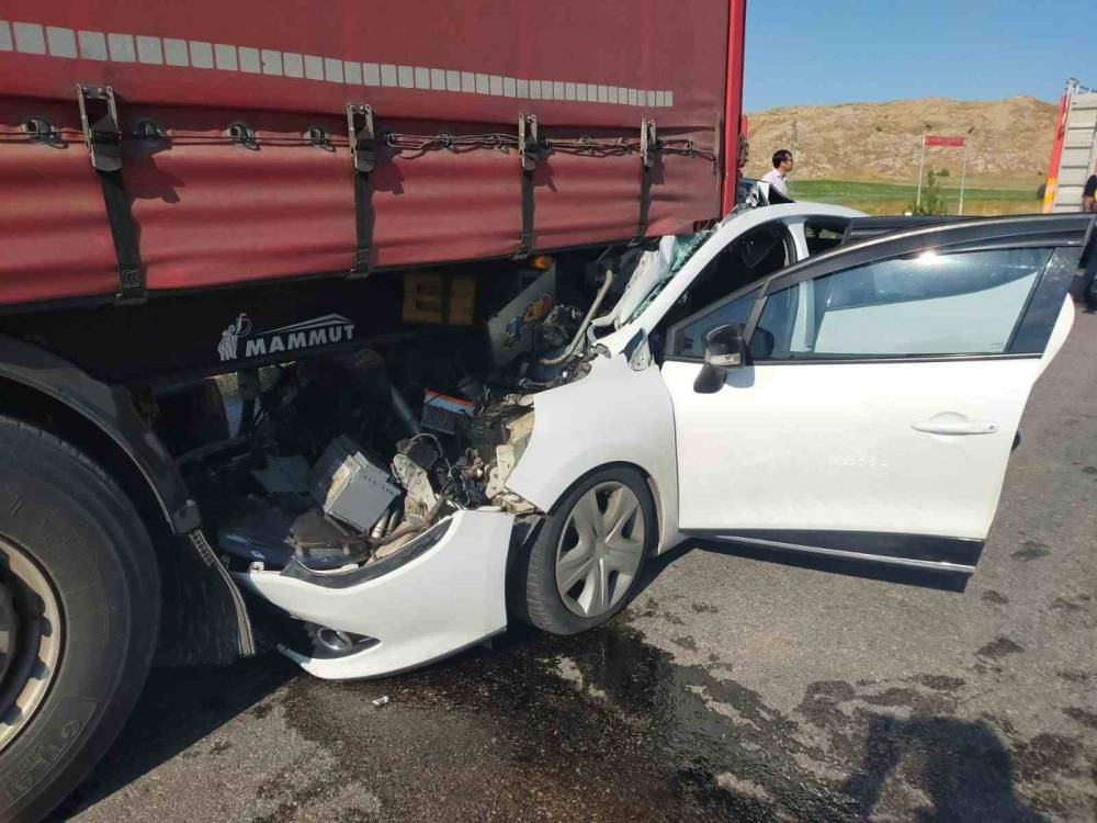 Sivas’ta korkunç kaza! Çok sayıda yaralı var