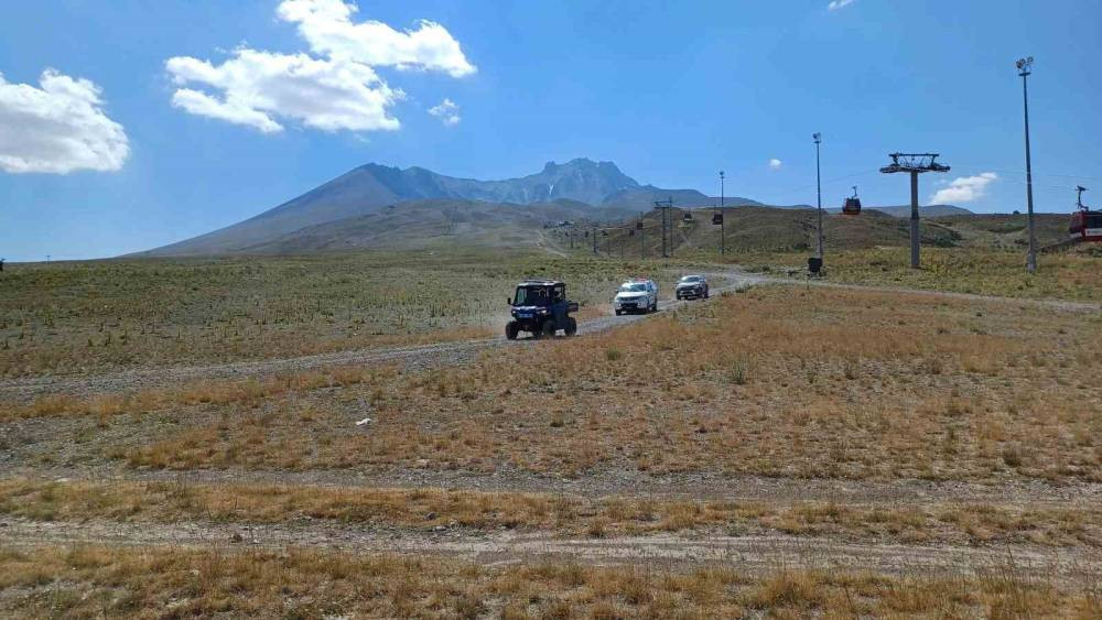 Erciyes’te kendisinden haber alınamayan genç bulundu