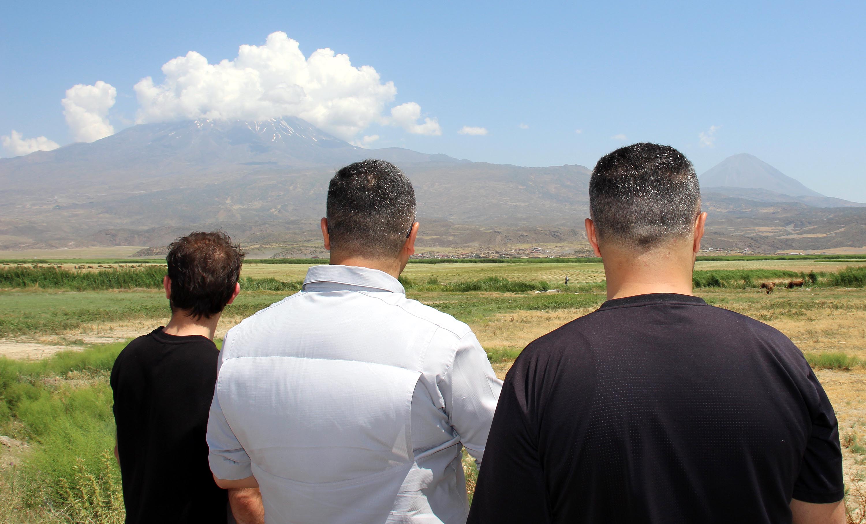 agri-dagindaki-takke-buzulu-eriyor-yenicag-9.jpg