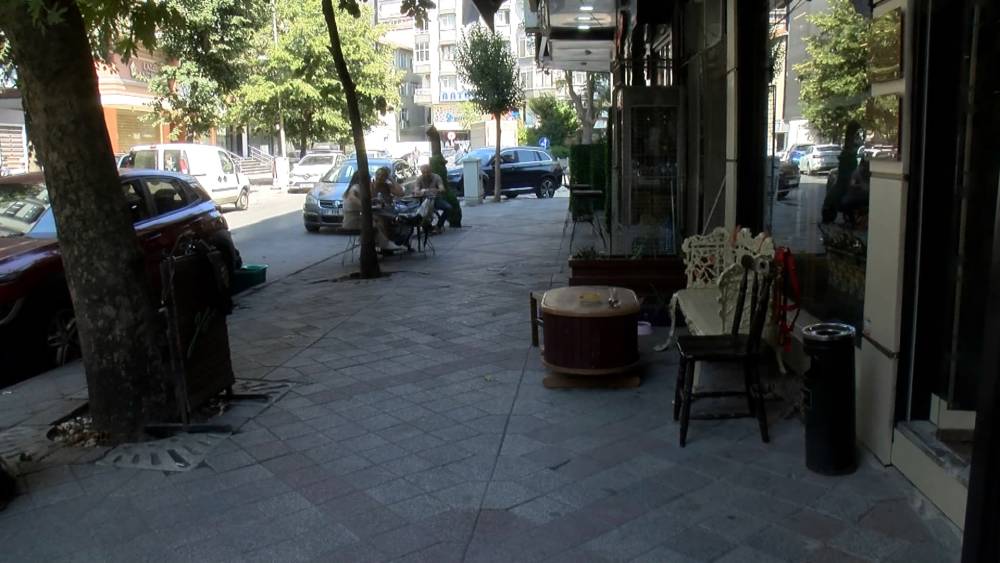 İş yerinde vahşi saldırı! Polis tornavidalı saldırganın peşinde