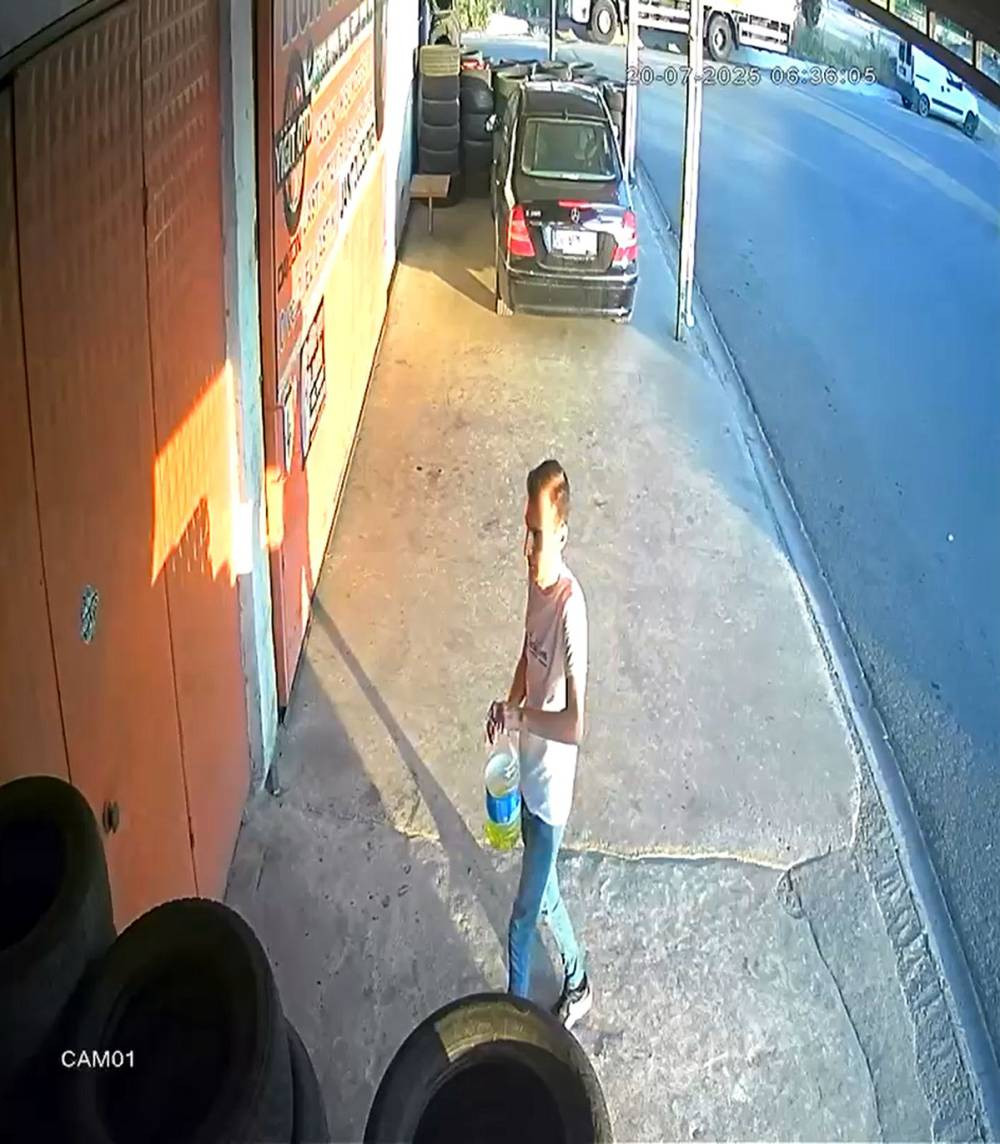 Kırklareli’de şok olay! Lastikler ateşe verdi