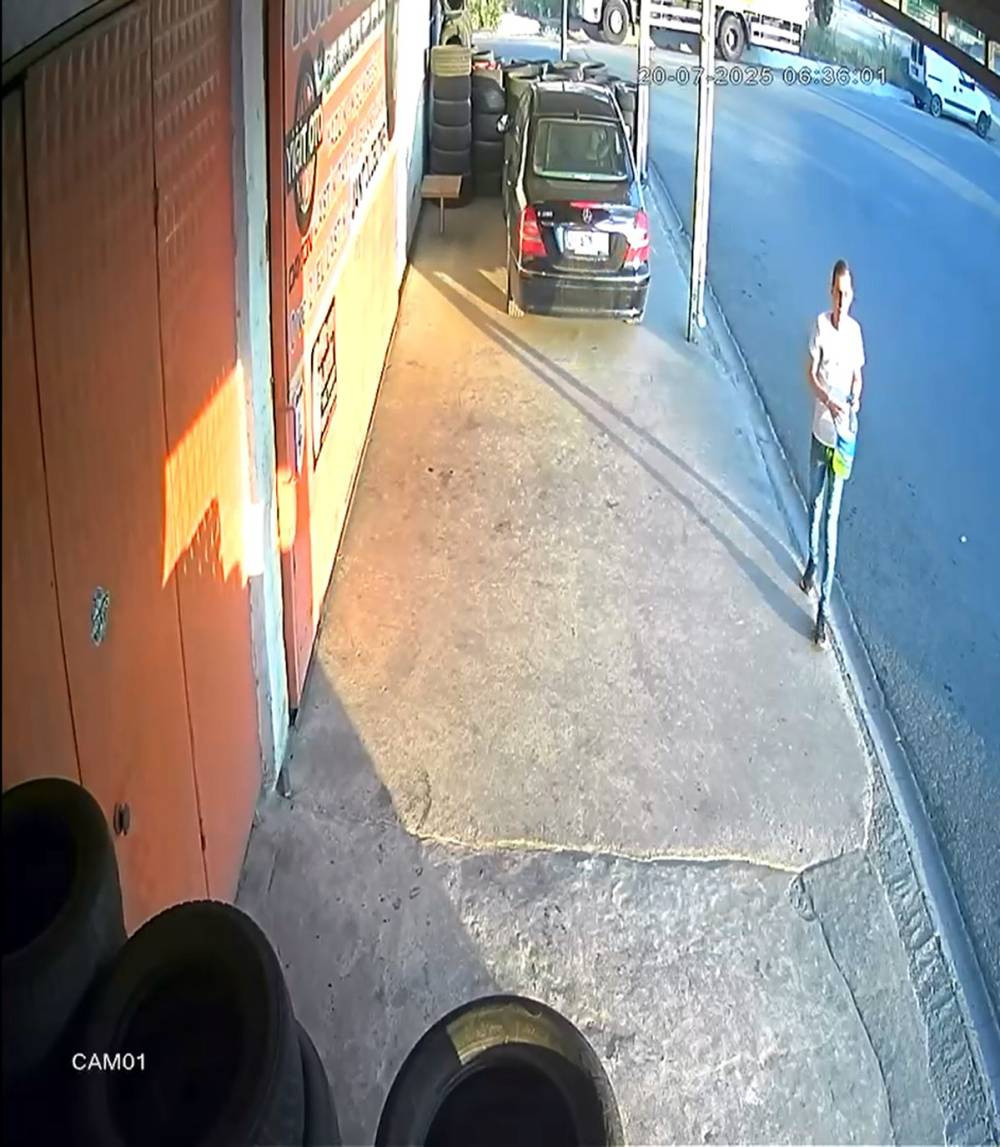 Kırklareli’de şok olay! Lastikler ateşe verdi