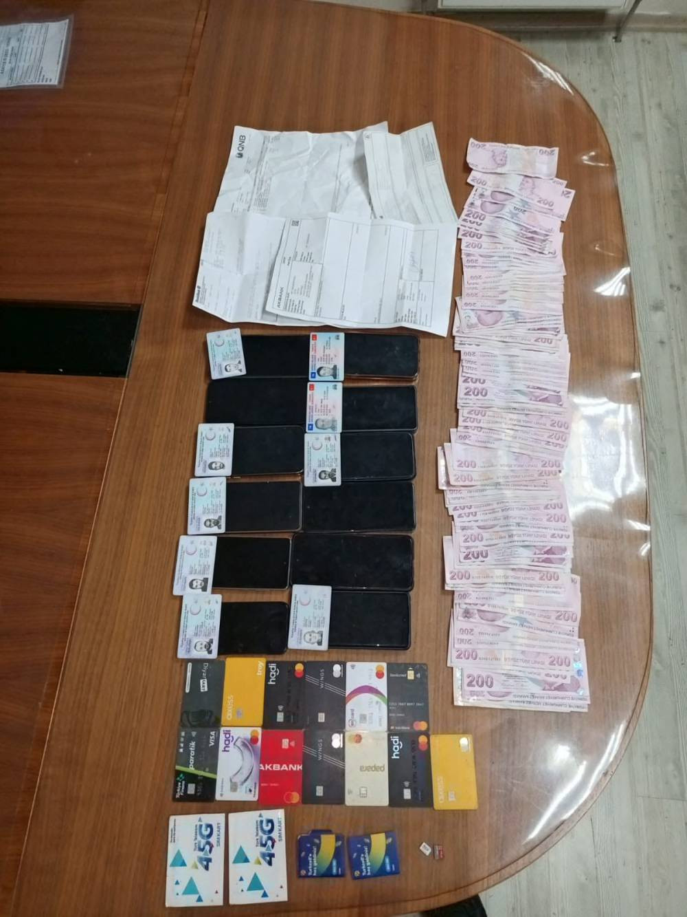 Sarıyer’de milyonluk vurgun operasyonu! Pastane buluşması kötü bitti