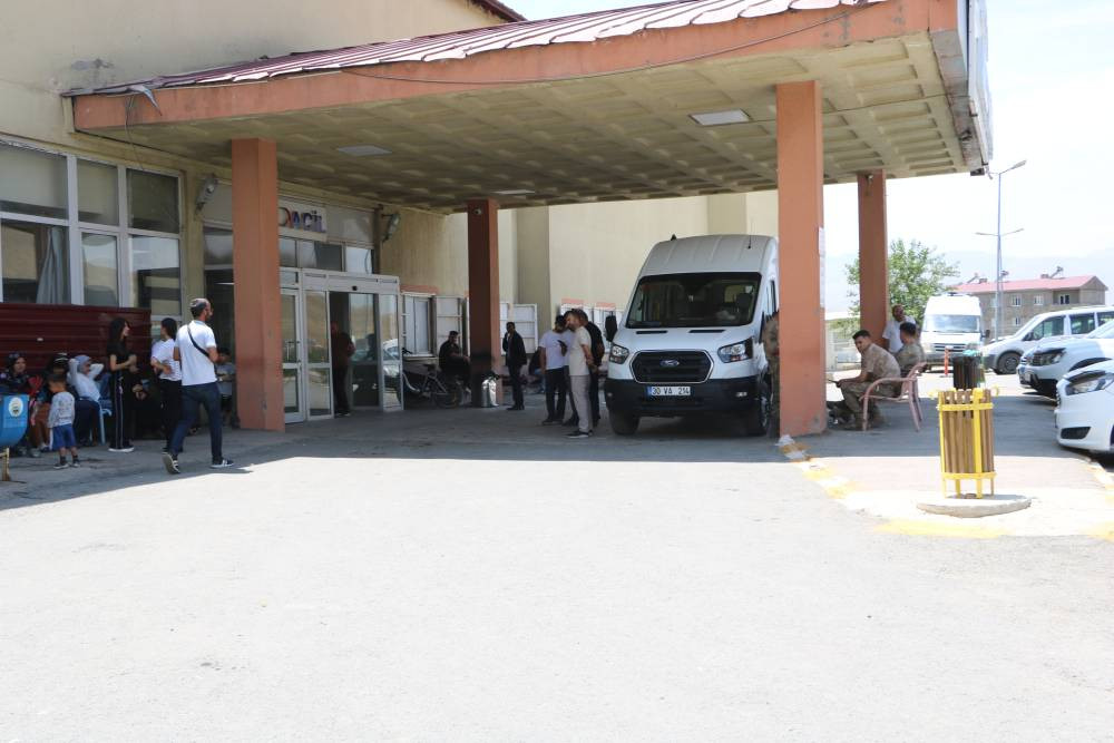 Hakkari’de merada vahim olay! Çoban vuruldu