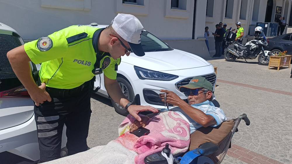 Amasya’da engelli vatandaşı dolandıracaklardı! Polis engelledi