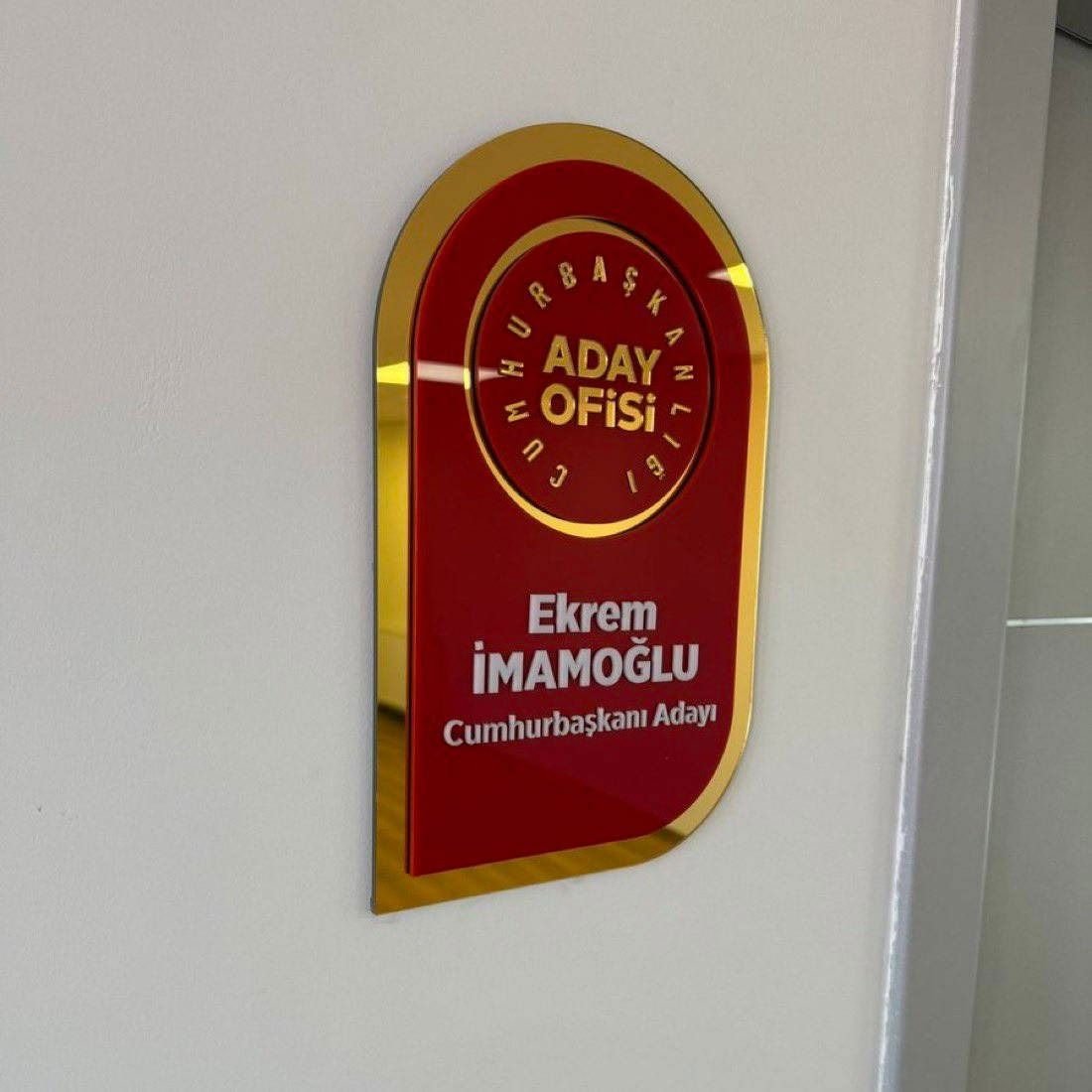 imamoglu3.jpg