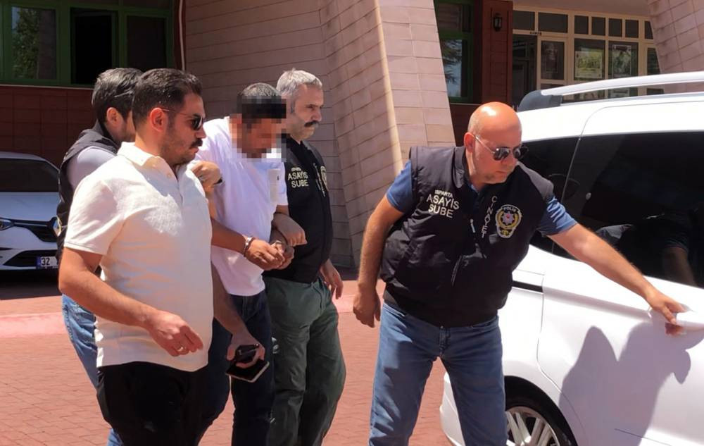 Tartışmada tabancayla kalbinden vurdu! Gerekçesi tüyler ürpertti...