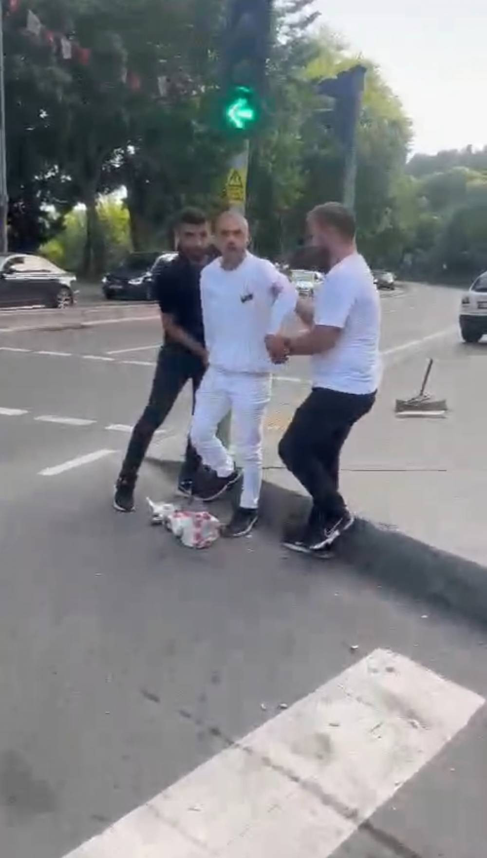 Jandarma poşetleri açınca gözlerine inanamadı! Oyuncak kutularından çıktı