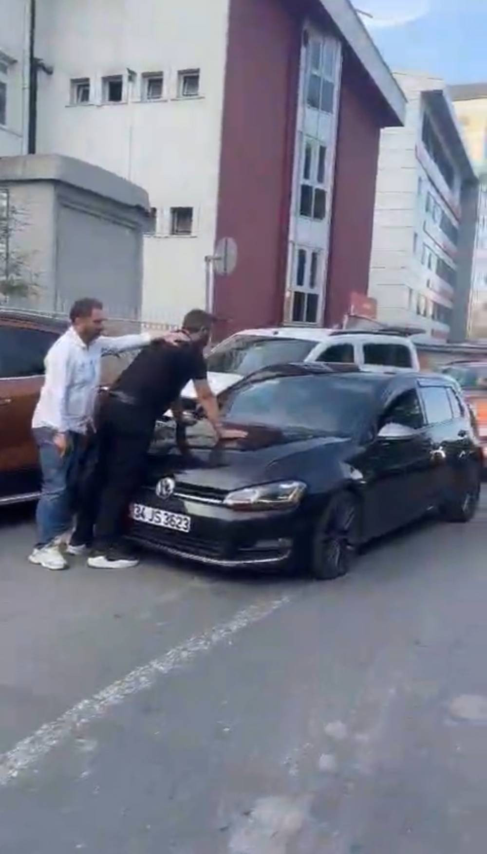 Jandarma poşetleri açınca gözlerine inanamadı! Oyuncak kutularından çıktı