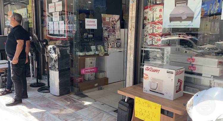 Kasklı saldırgan vurdu kaçtı