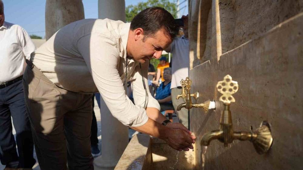 Safiye Soyman oğlunun adına yaptırdığı hayratı gözyaşlarıyla açtı! "Dışım gülüyor içim yanıyor"