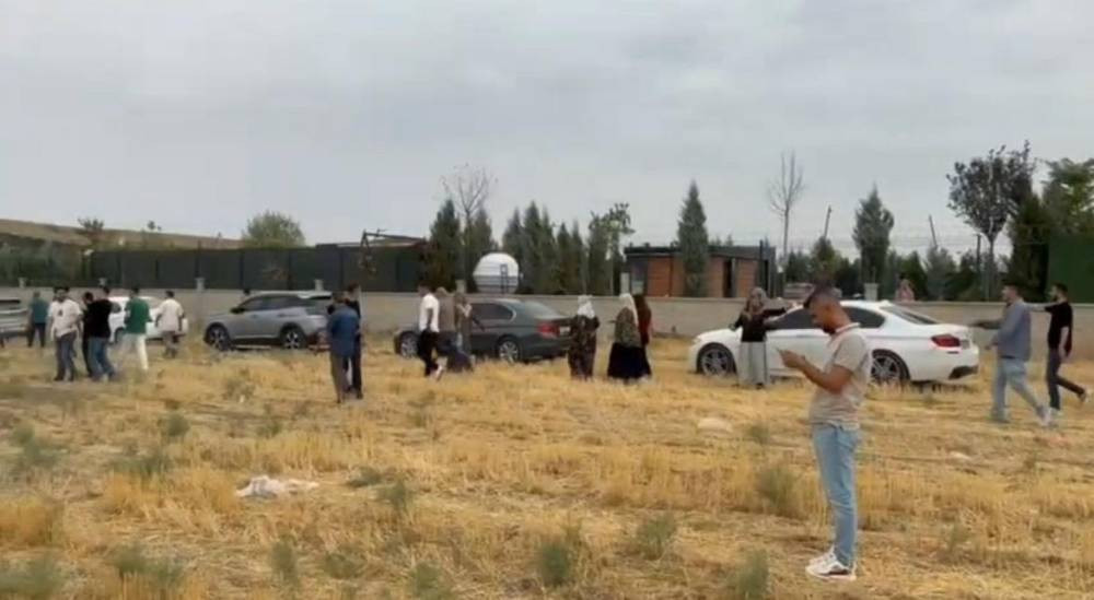 Et-Ten duvar oldular! Bahçe sahiplerinden şok eylem