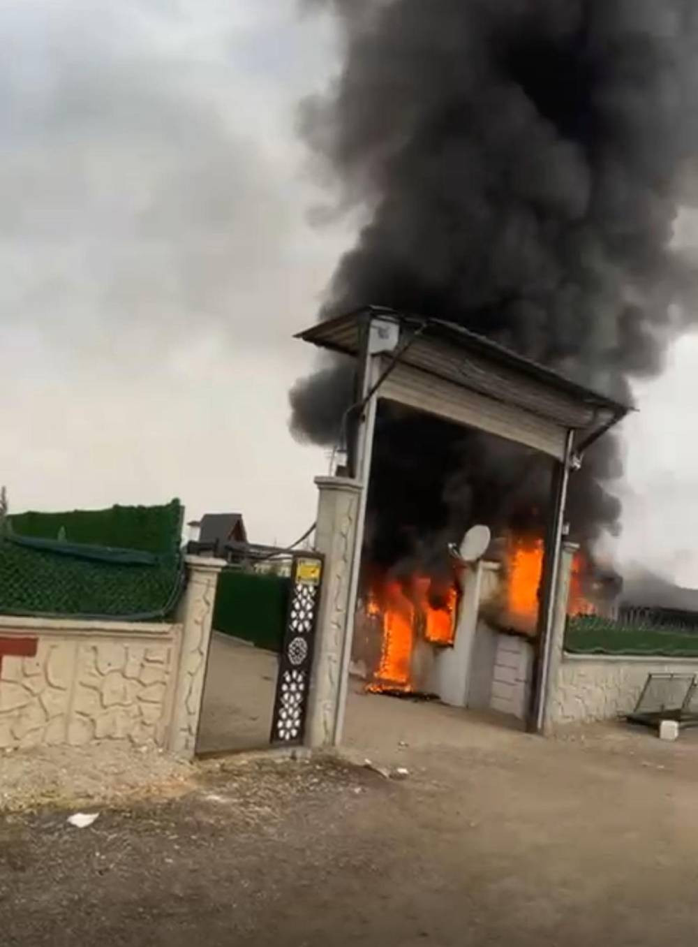 Et-Ten duvar oldular! Bahçe sahiplerinden şok eylem