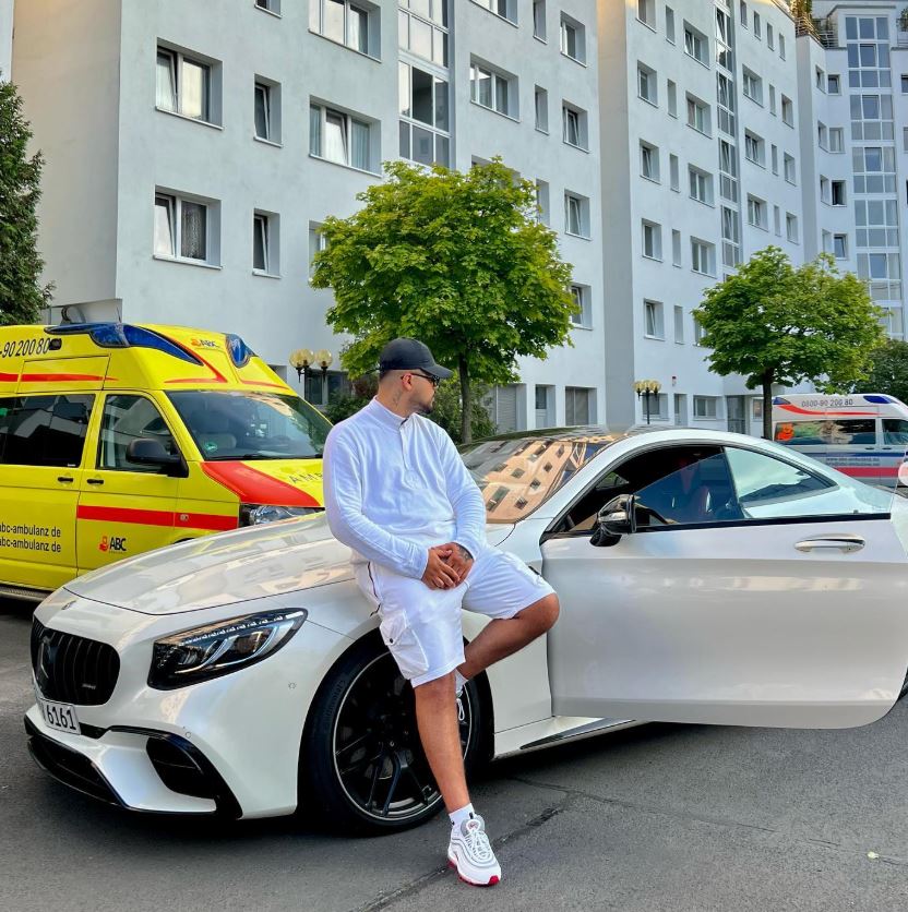 rap-dunyasinin-yildizi-lvbel-c5ten-surpriz-ask-itirafi-50-milyonluk-arabasiyla-gundemde-yenicag-17.jpg