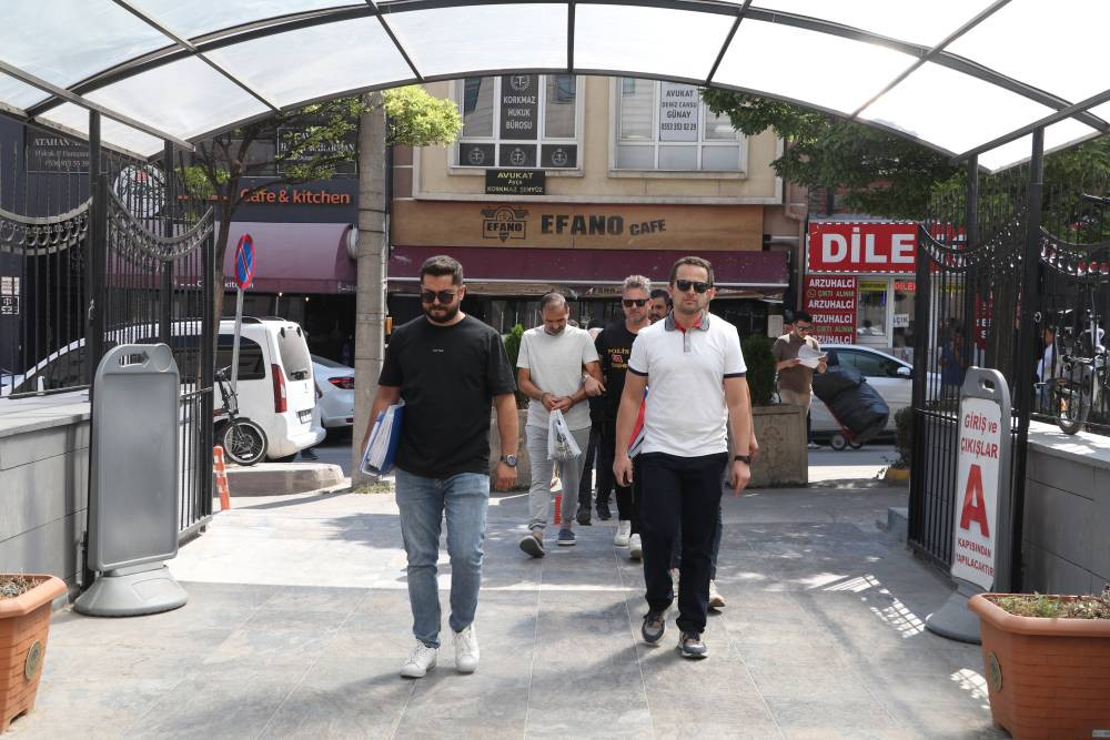 Sahte kimlikle tapu satışı! Dublörlü milyonluk vurgun