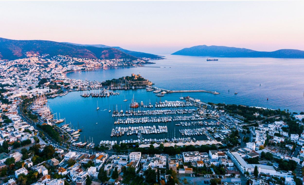 ampiyonlar-liginin-kahramani-ousmane-dembele-ozel-jetle-turkiyede-gozlerden-uzak-tatil-maliyeti-soke-etti-yenicag-15.jpg