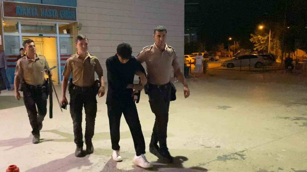 Bekçilerin gözünden kaçmadı! 60 santim uzunluğunda