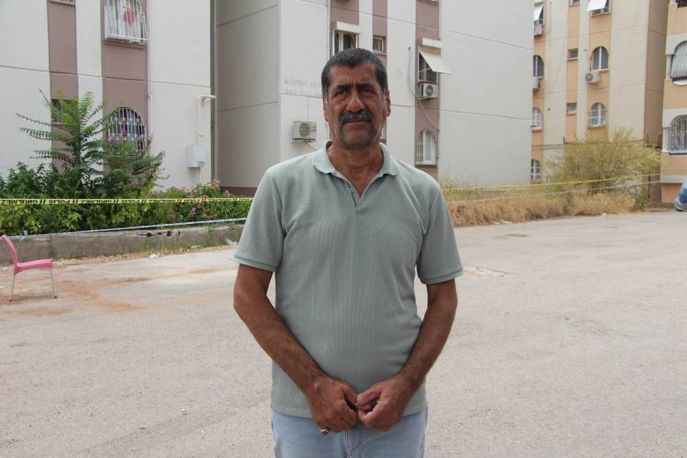 Bunu da yaşadık! Apartmanda merdivenler çöktü: 10 kişi mahsur kaldı