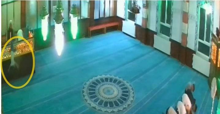 İmam çocuğu havada yakaladı