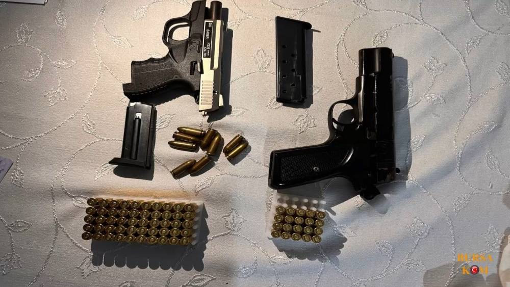 Ortalığı kan gölüne çevireceklerdi! Katliamı polis son anda önledi