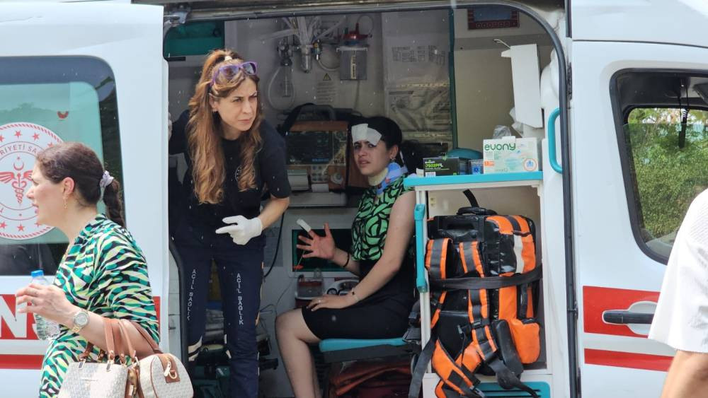 Sapanca’da feci kaza! 4’ü çocuk 5 kişi yaralandı