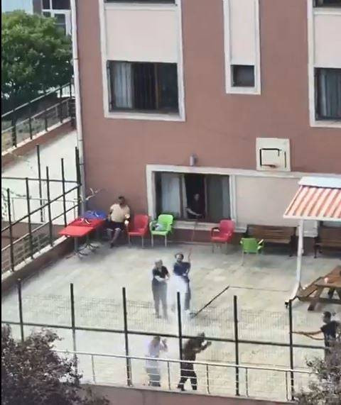 Ankara’da 'su' savaşı: Engelli bireyler ve bakıcılar eğlenceye doydu!