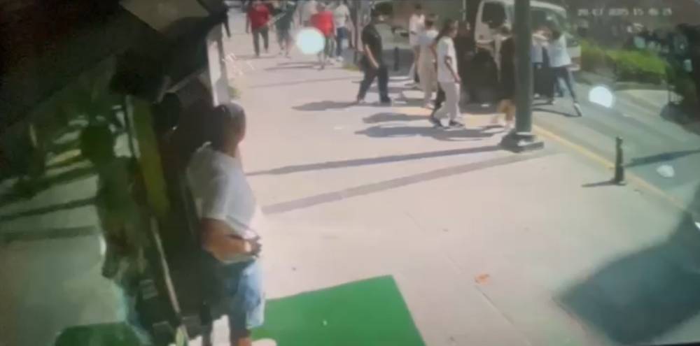 İstanbul'da nakliyeciye sokak ortasında meydan dayağı!