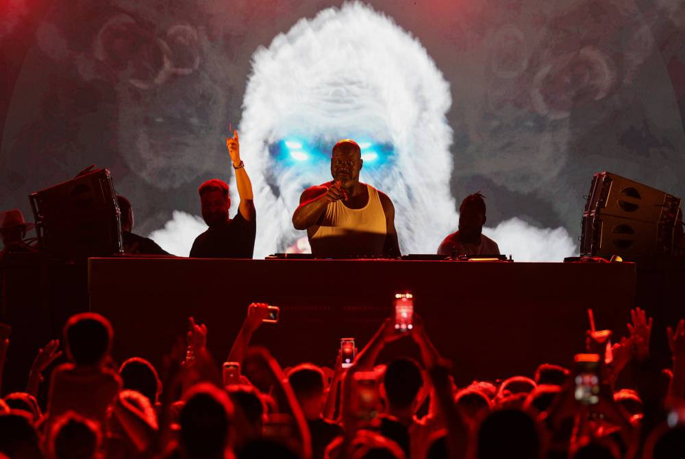 Shaq Antalya’yı salladı: DJ Diesel sahneyi ateşe verdi!