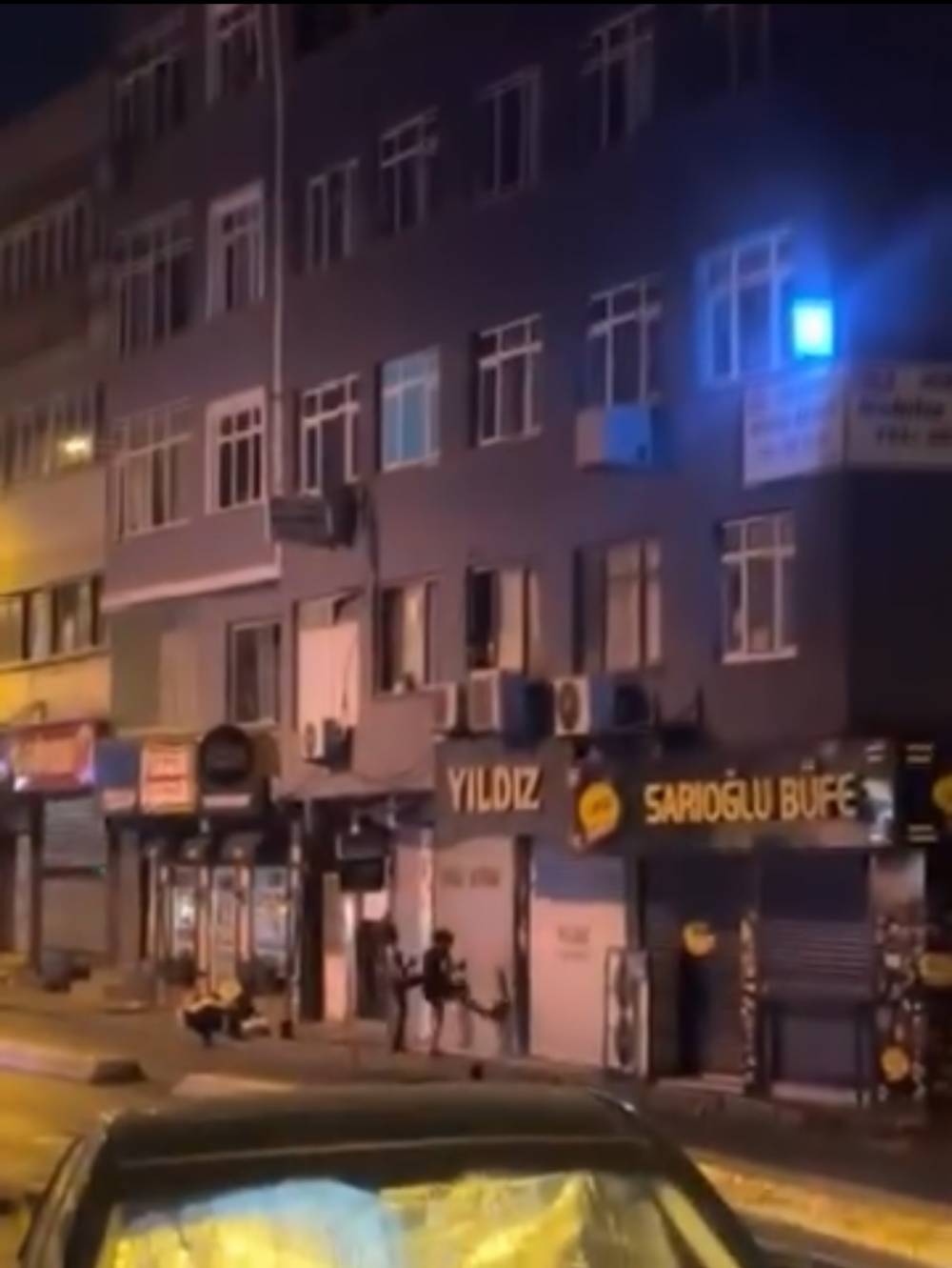 Kırık telefon ekranı çıldırttı! Beyoğlu’nda ilginç gelişme