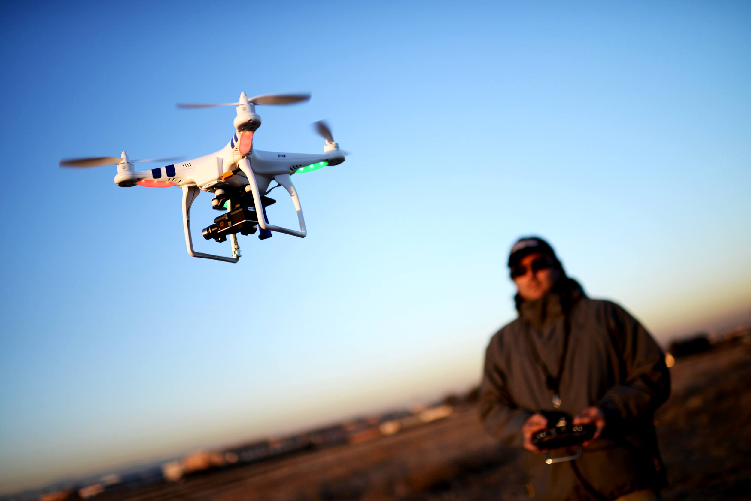 yeni-baslayanlar-icin-drone-teknolojisi-ve-drone-servisi.jpg