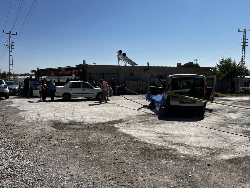 Asker eğlencesi yarım kaldı! Umay bebek den acı haber