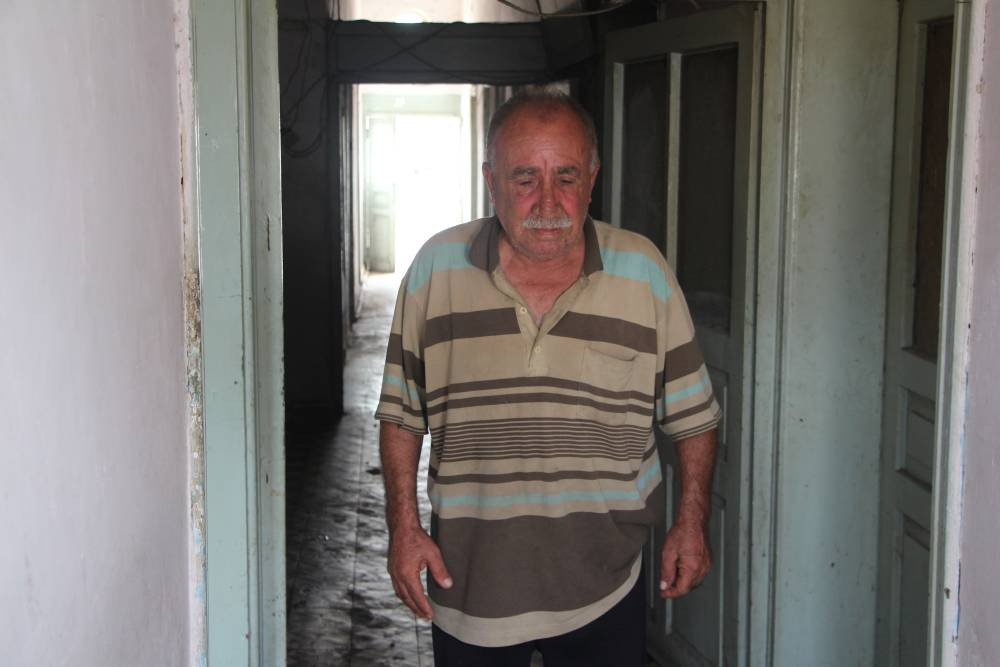 Aynı gün evini ve eşini kaybetti: Yaşlı adamın hikayesi yürekleri sızlattı!