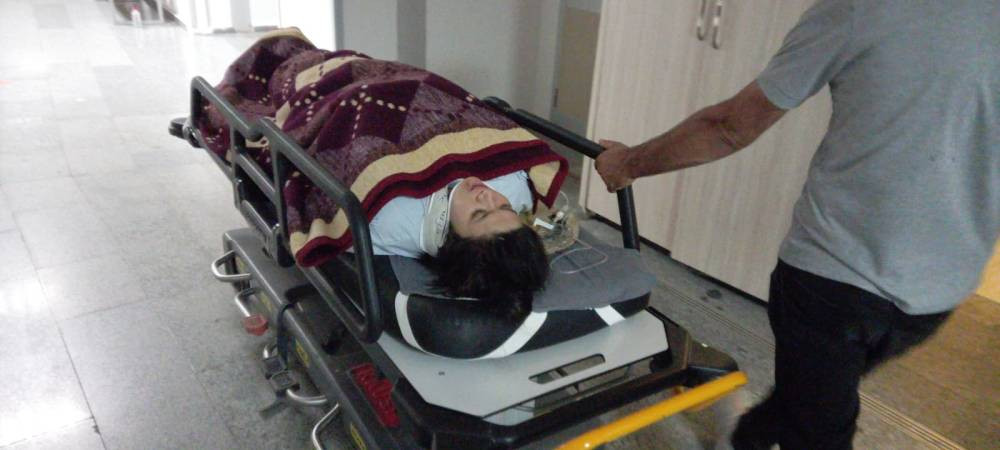 Aksaray’da feci kaza! Düğünden dönen aile TIR’a çarptı! 6 yaralı