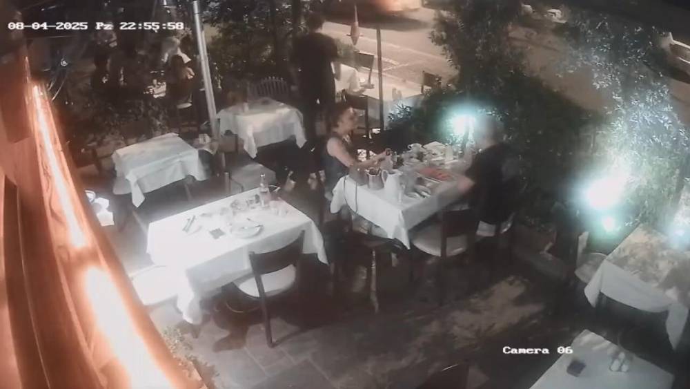 Eğlence mekanında dehşet! Kedi yüzünden silahlar konuştu